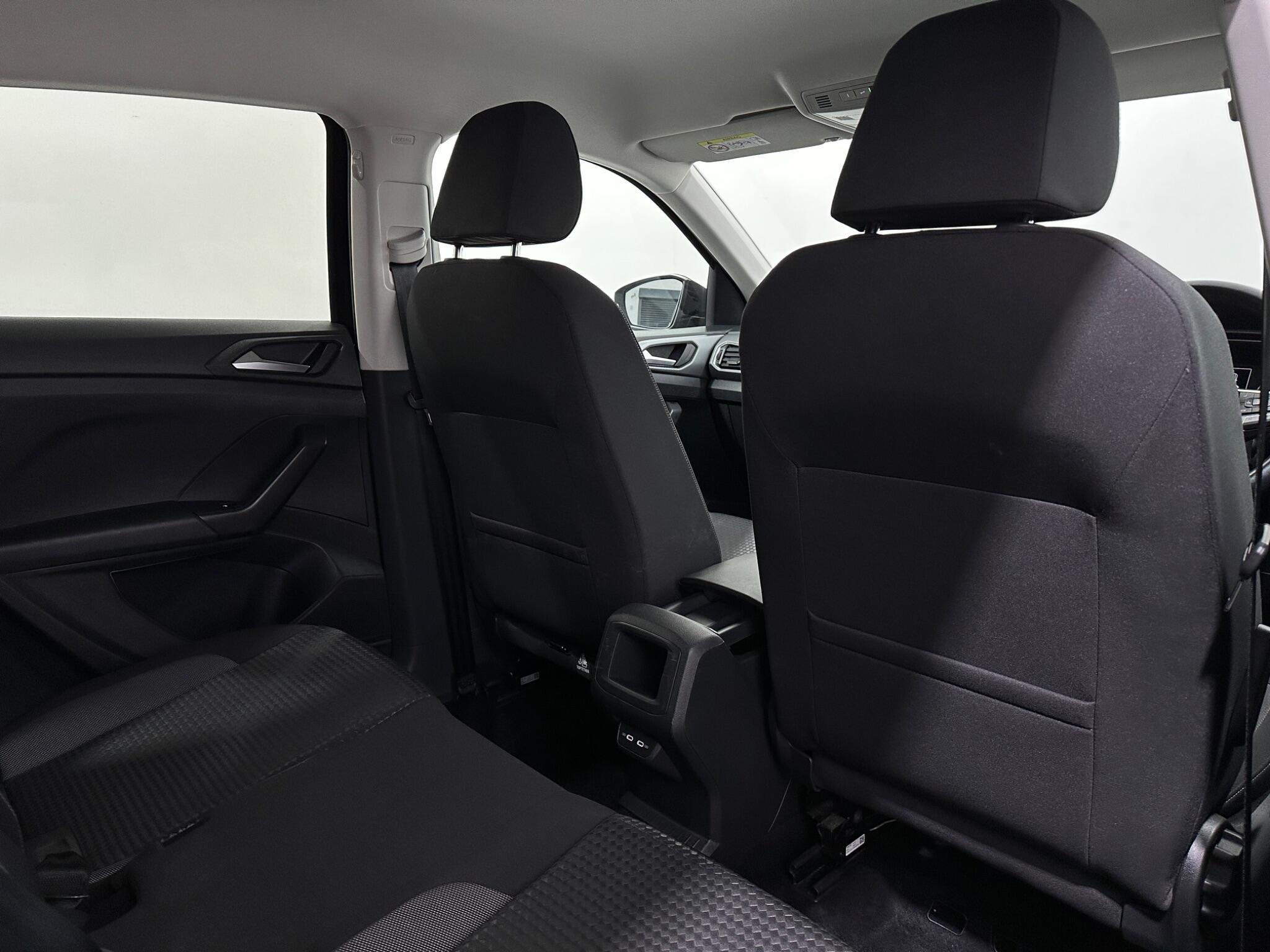 Volkswagen T-Cross view 41