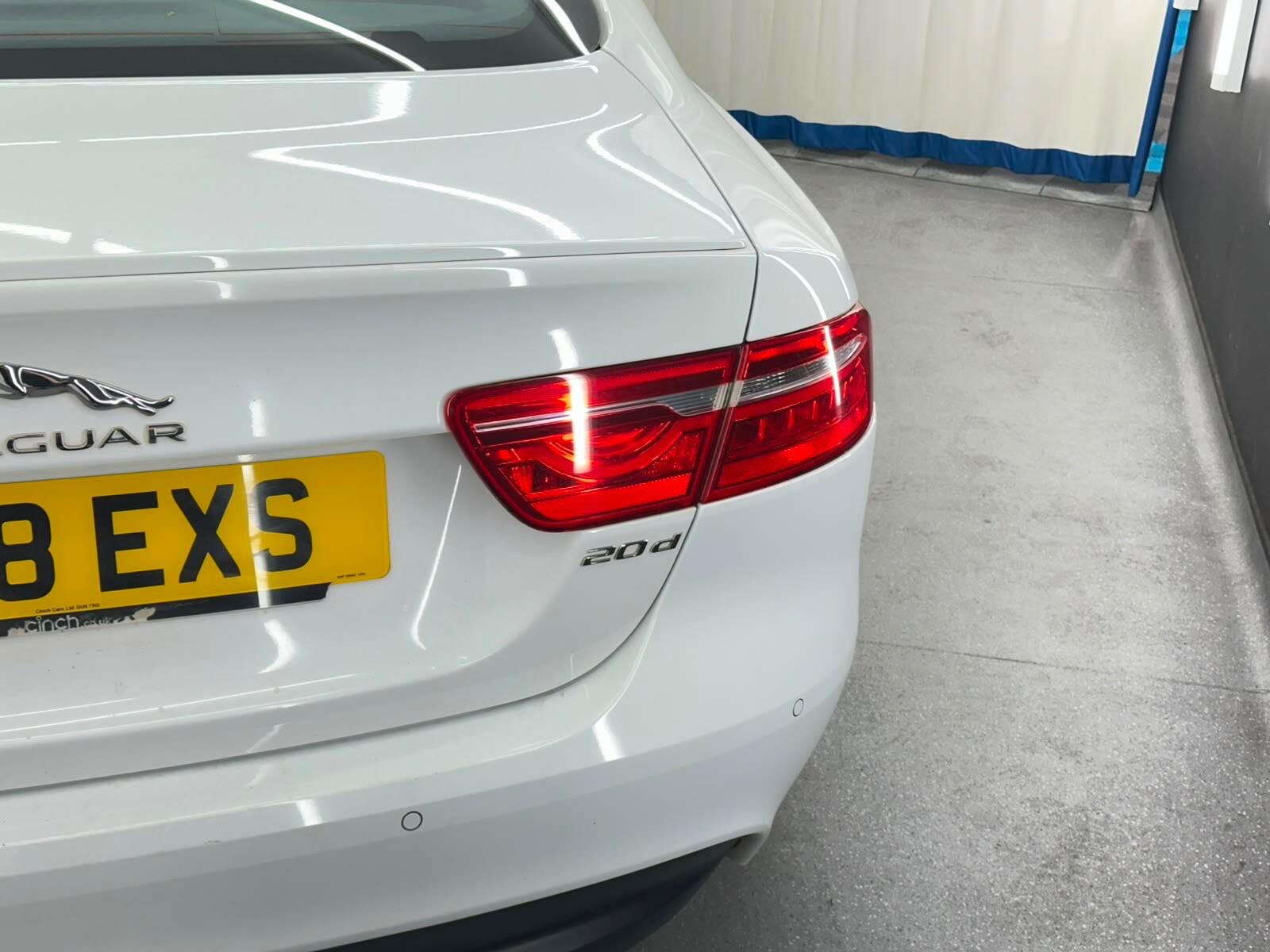 Jaguar XE view 7