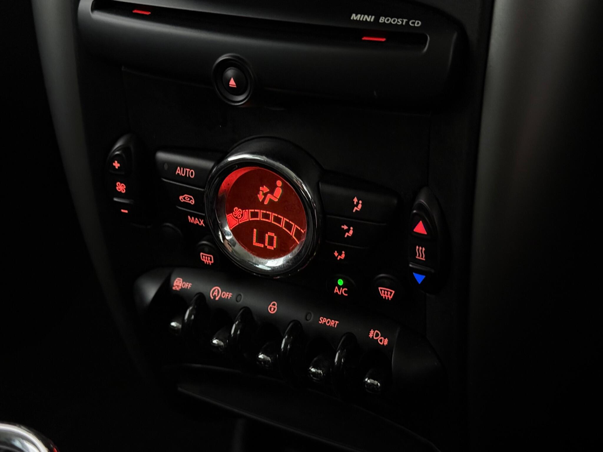 Mini Countryman view 21