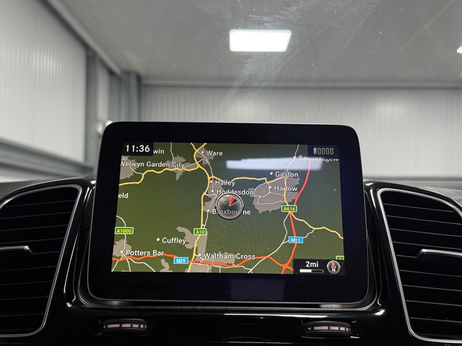 Mercedes-Benz Gle view 14