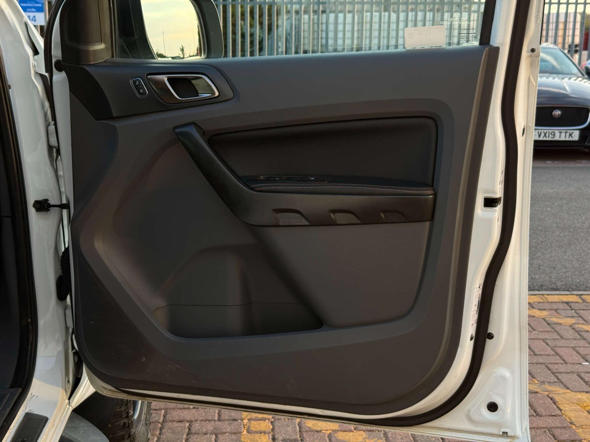 Ford Ranger view 23