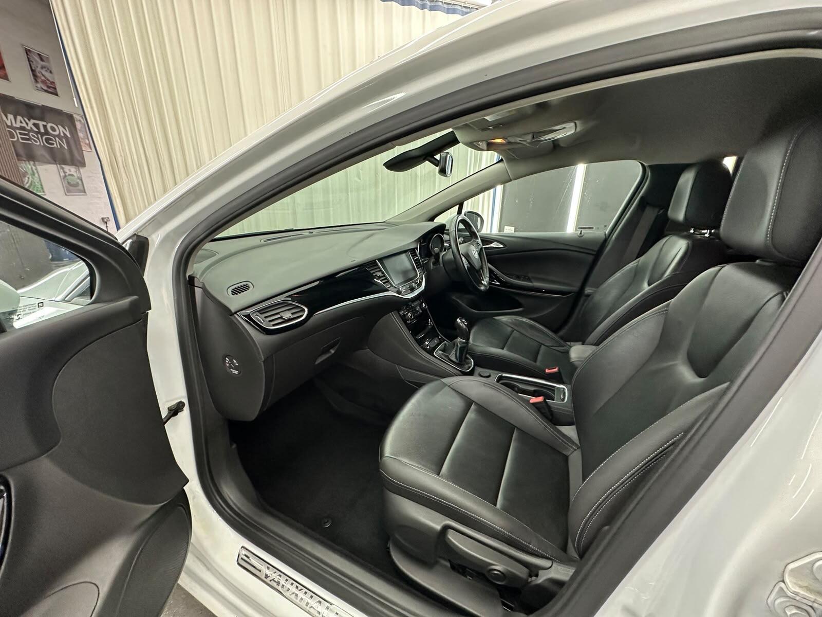 Vauxhall Astra view 27
