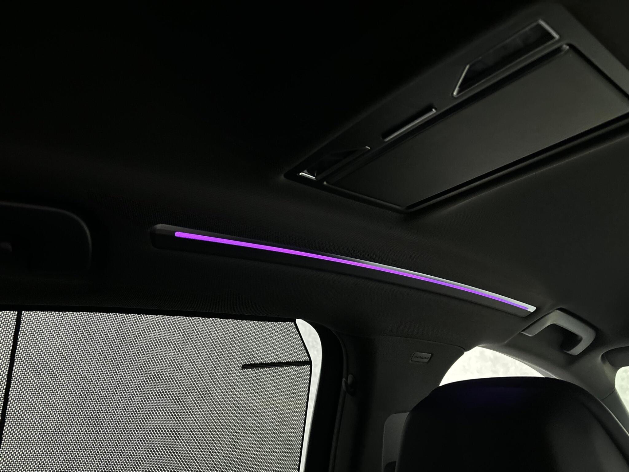 Audi A8 view 34