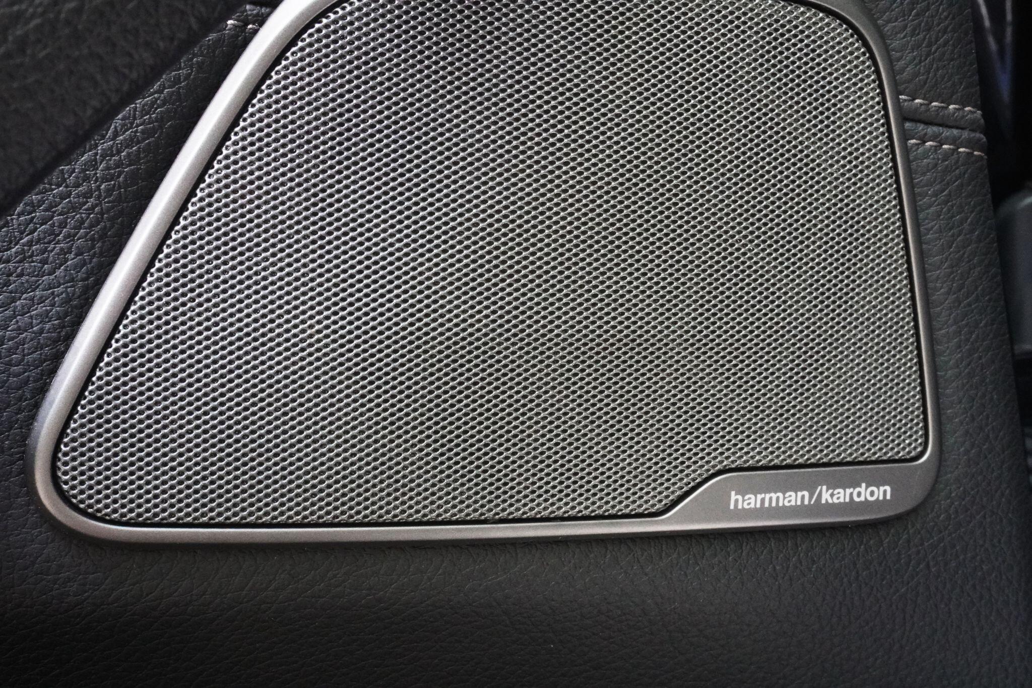 BMW 5 Series view 79
