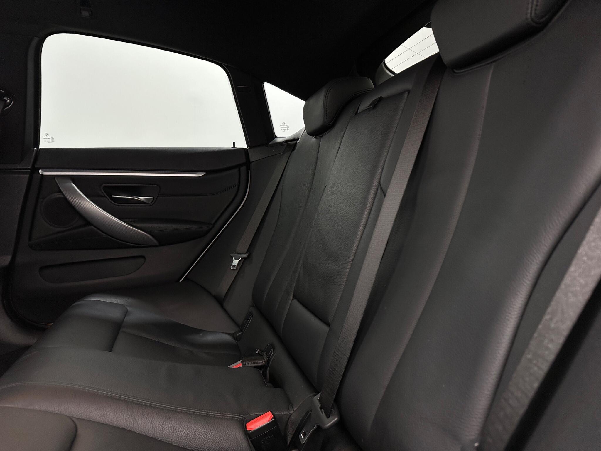 BMW 4 Series view 38