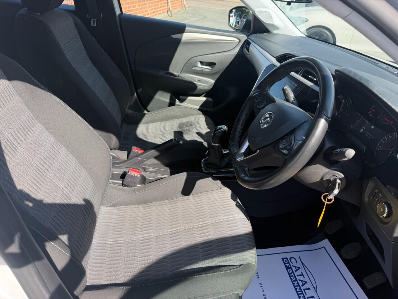 Vauxhall Corsa view 4
