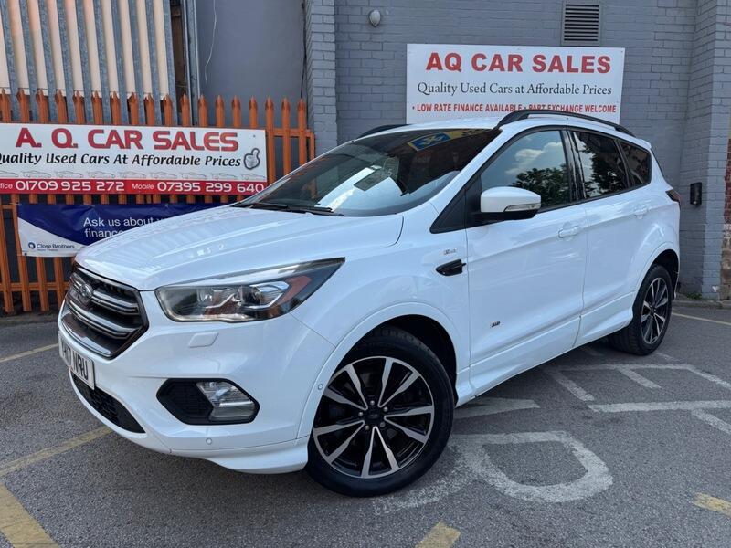 Ford Kuga view 3