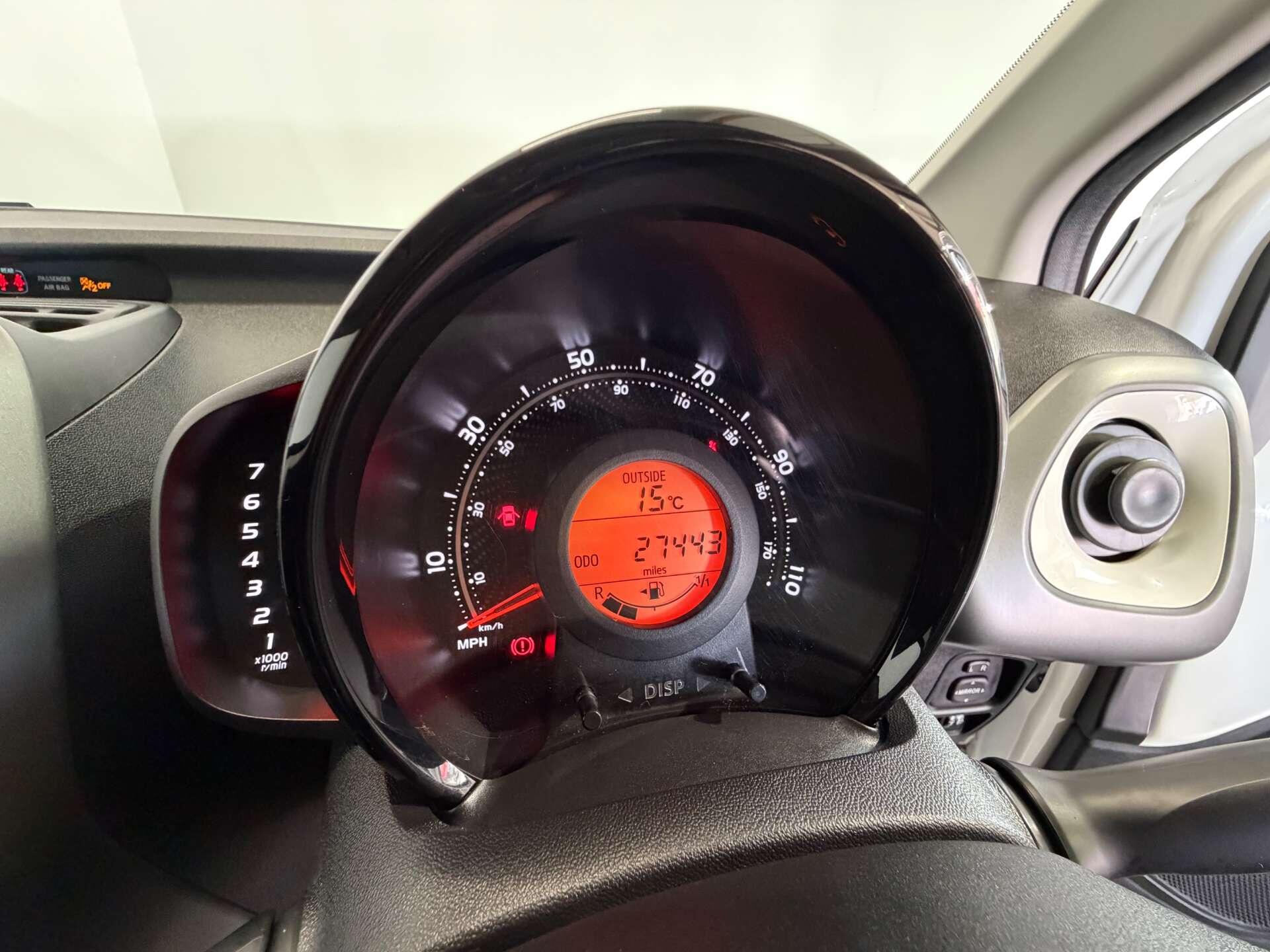 Toyota Aygo view 24