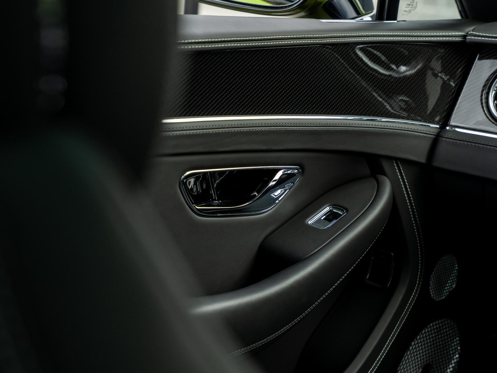 Bentley Continental view 30