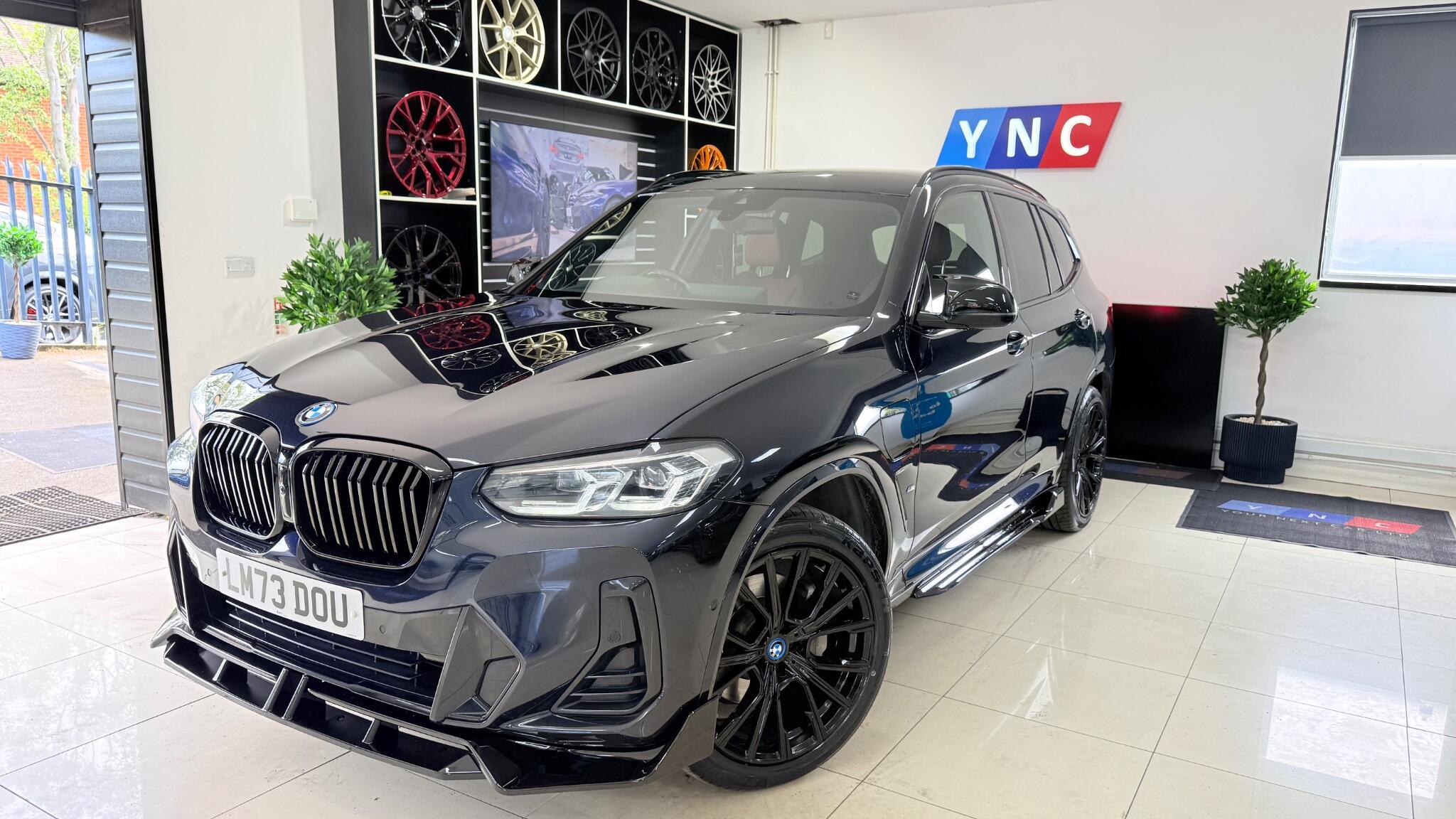 BMW X3 view 13