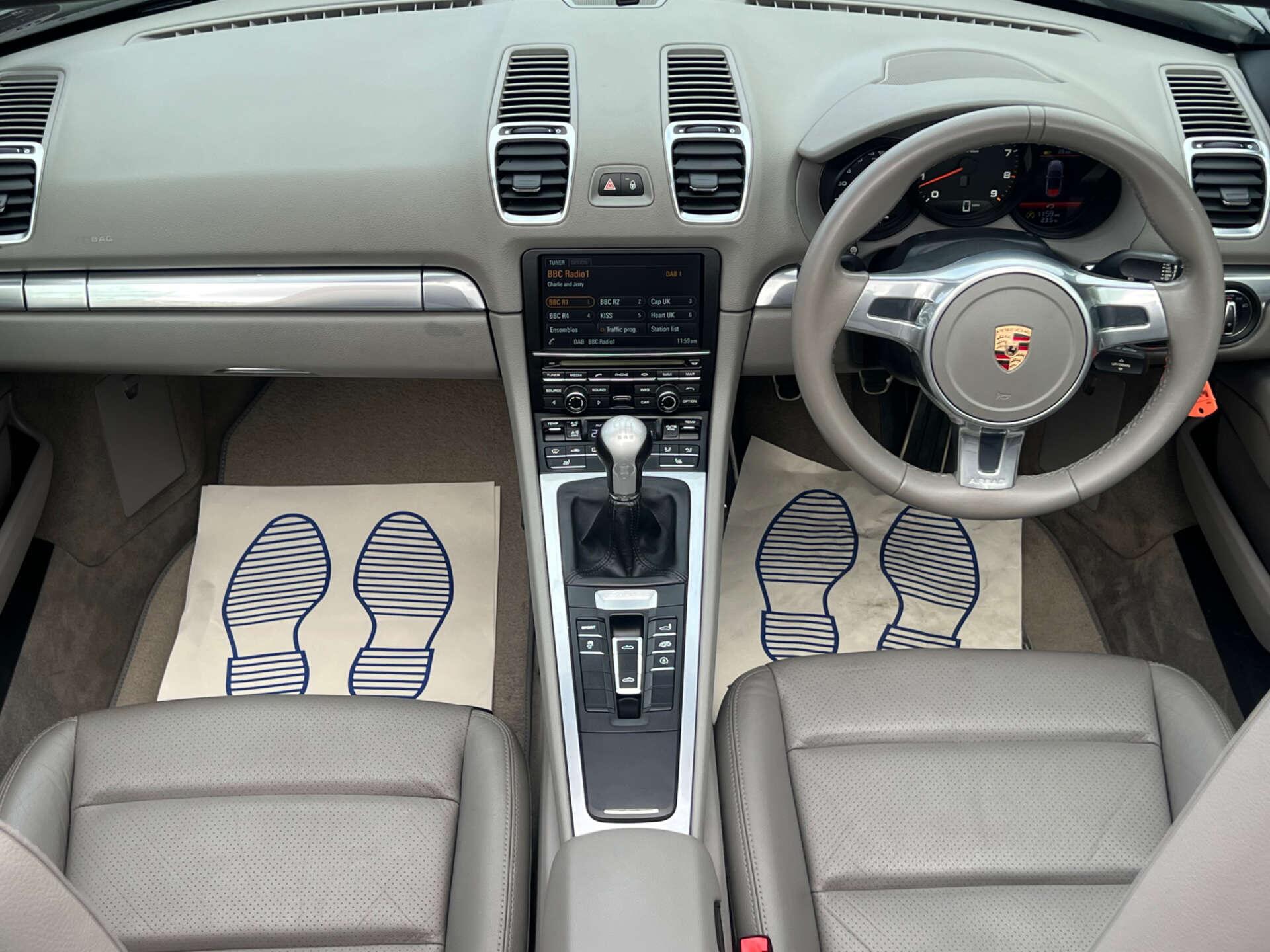 Porsche Boxster view 32