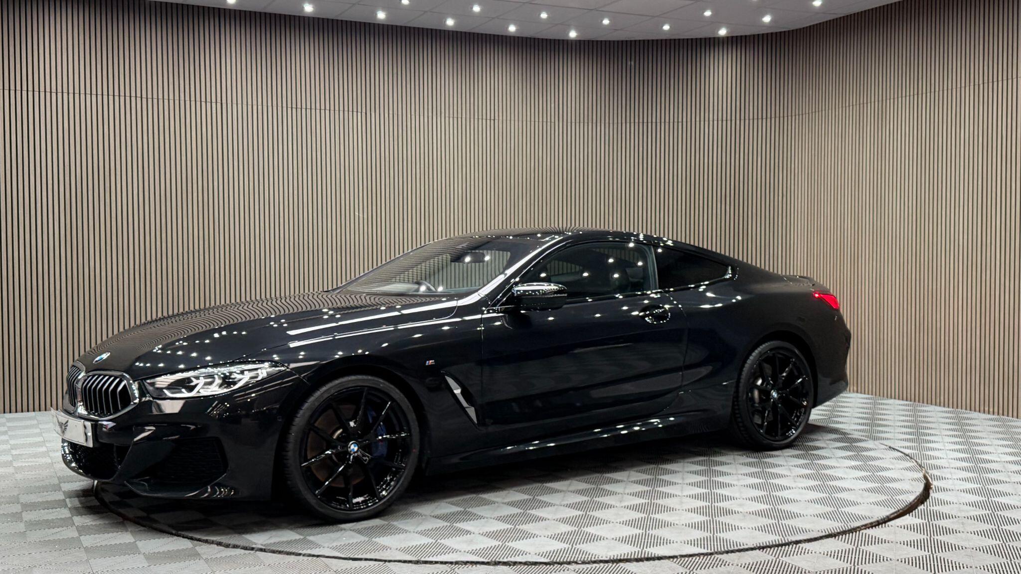 BMW 8 Series view 59