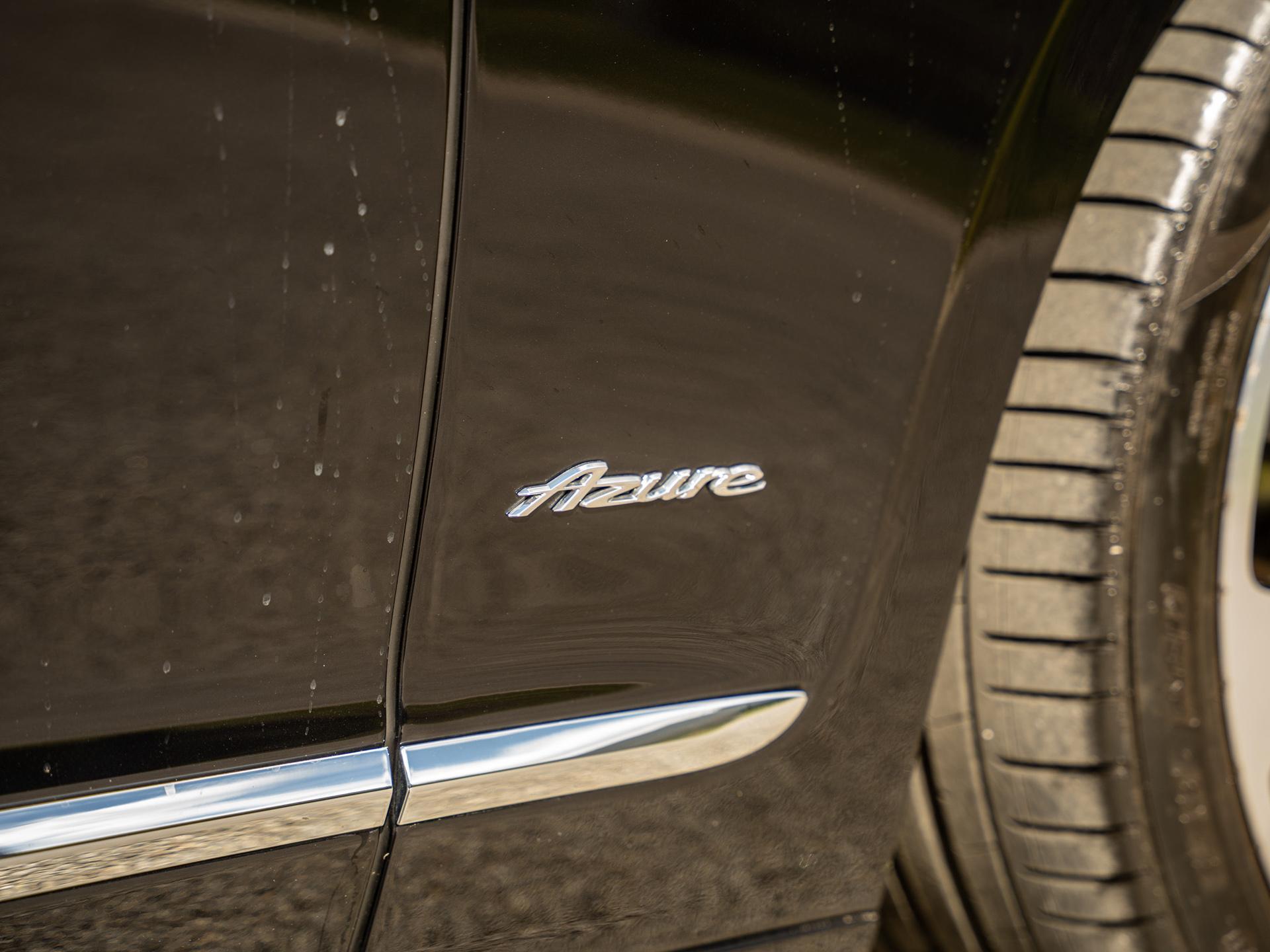 Bentley Flying Spur view 9