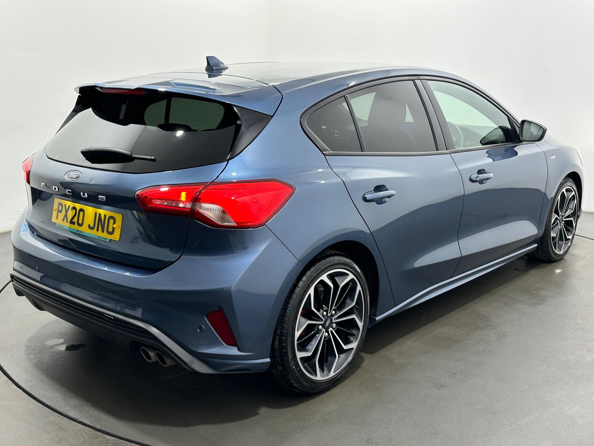 Ford Focus view 53