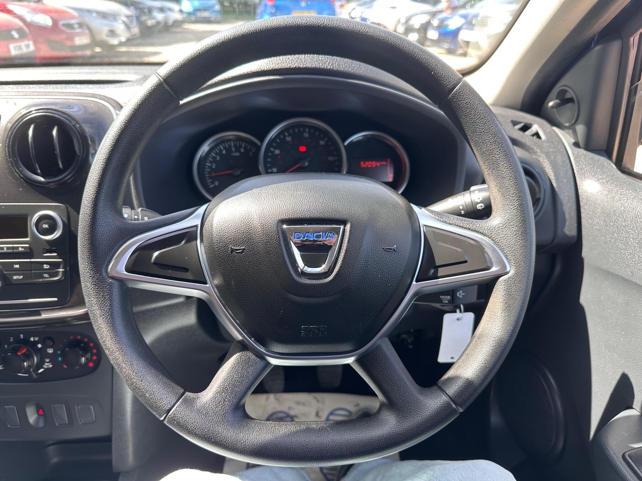 Dacia Logan MCV view 27