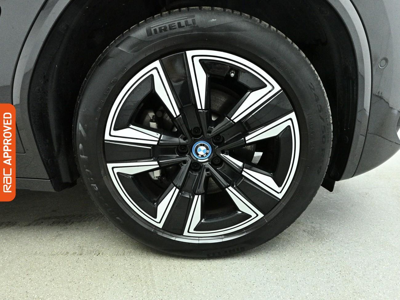 BMW Ix3 view 15