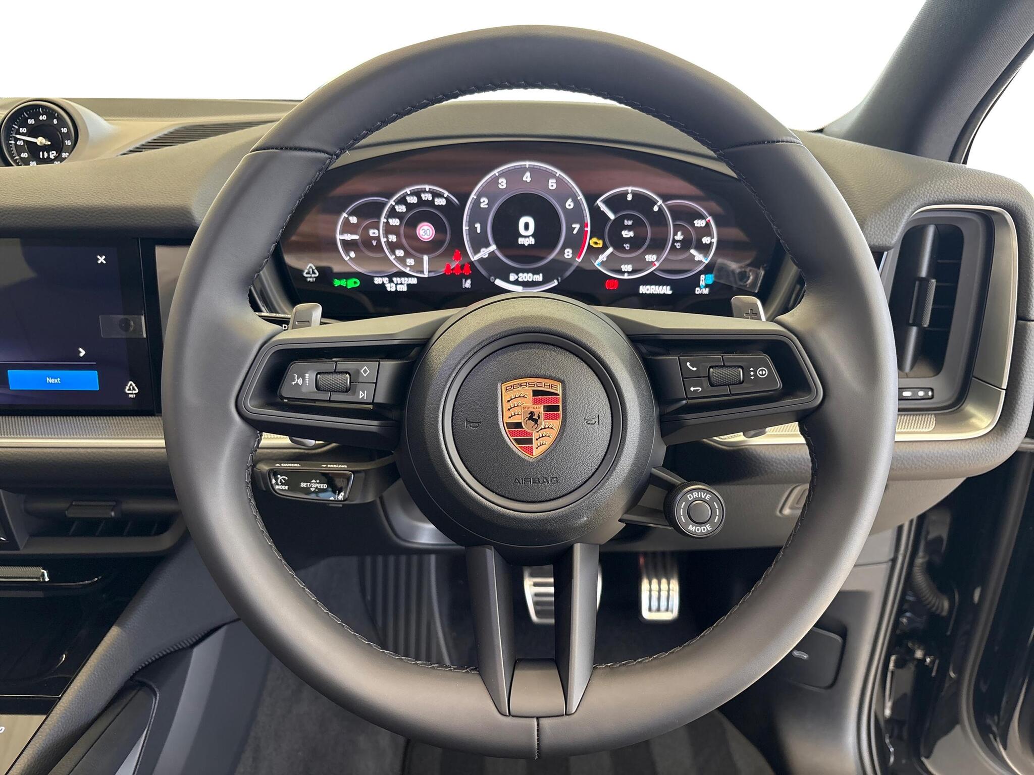 Porsche Cayenne view 17