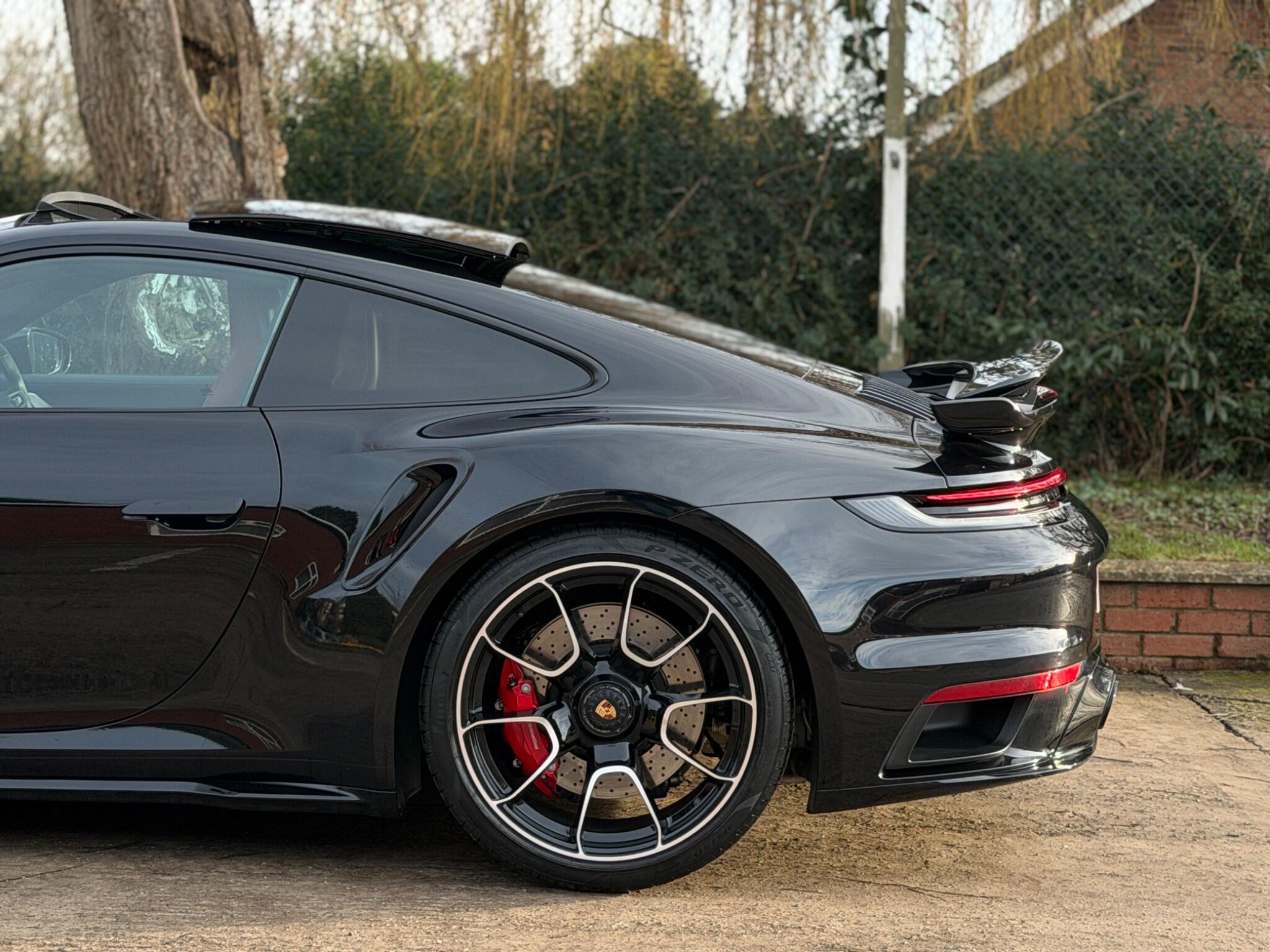 Porsche 911 view 52