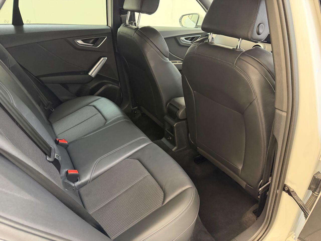 Audi Q2 view 29