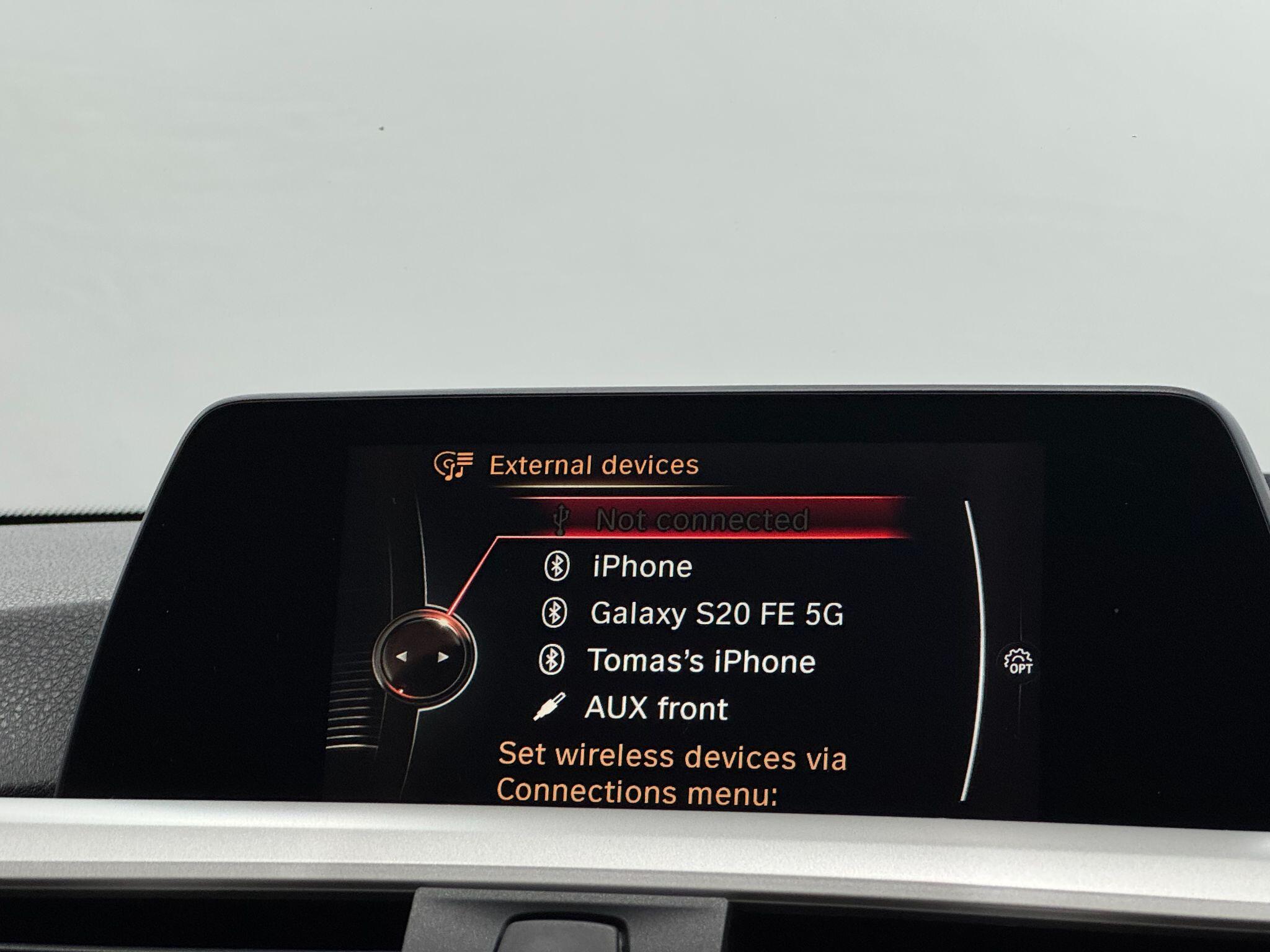 BMW 3 Series view 19