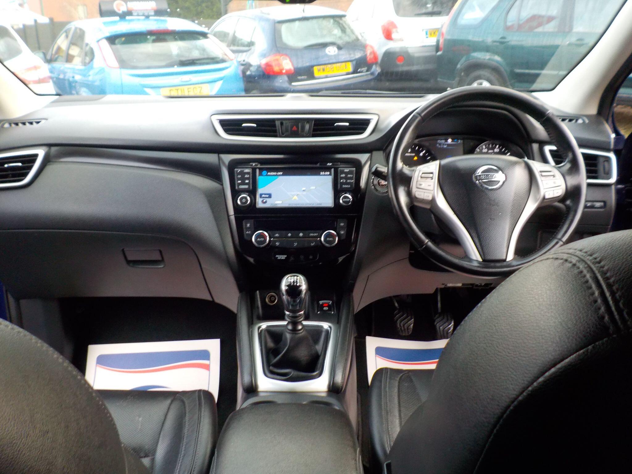 Nissan Qashqai 1.5 dCi Tekna 2WD Euro 6 (s/s) 5dr