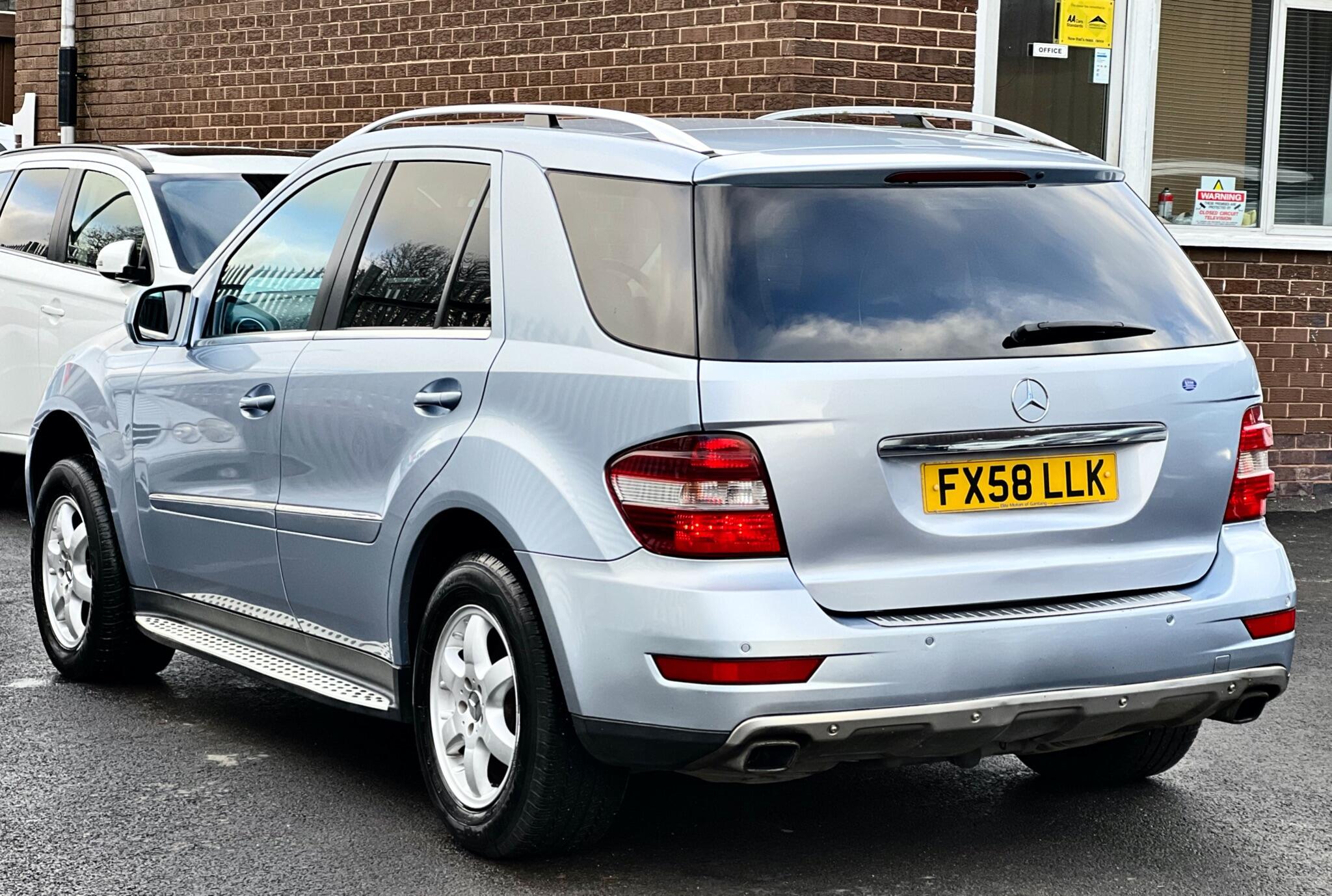 2009 Mercedes-Benz M Class image 9
