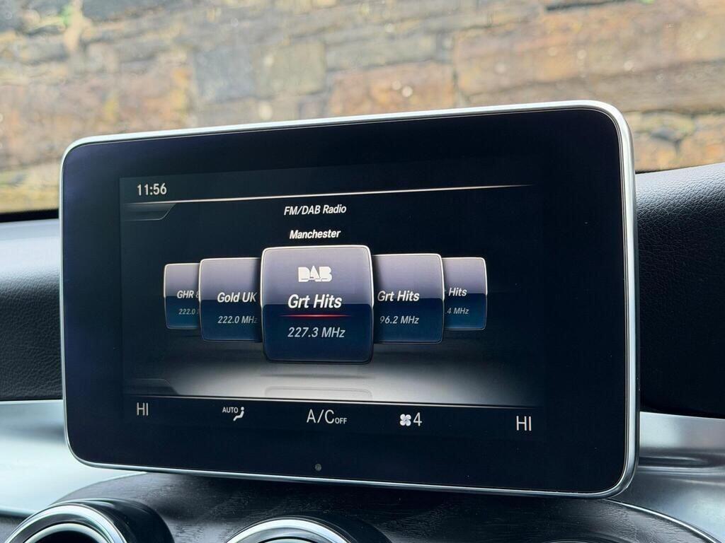 Mercedes-Benz GLC view 35