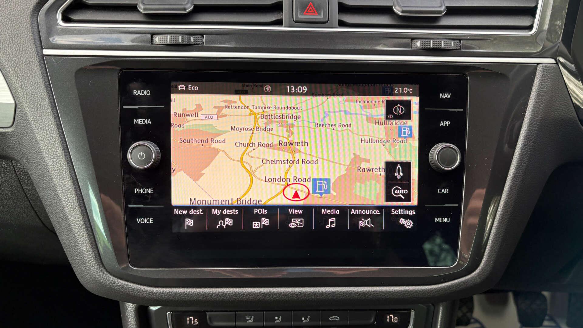Volkswagen Tiguan view 30