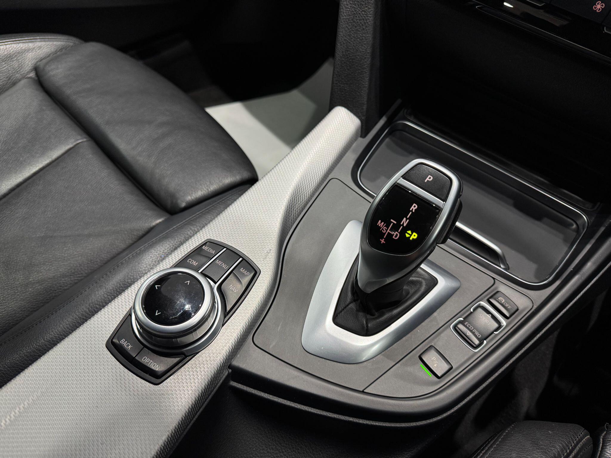 BMW 3 Series view 46