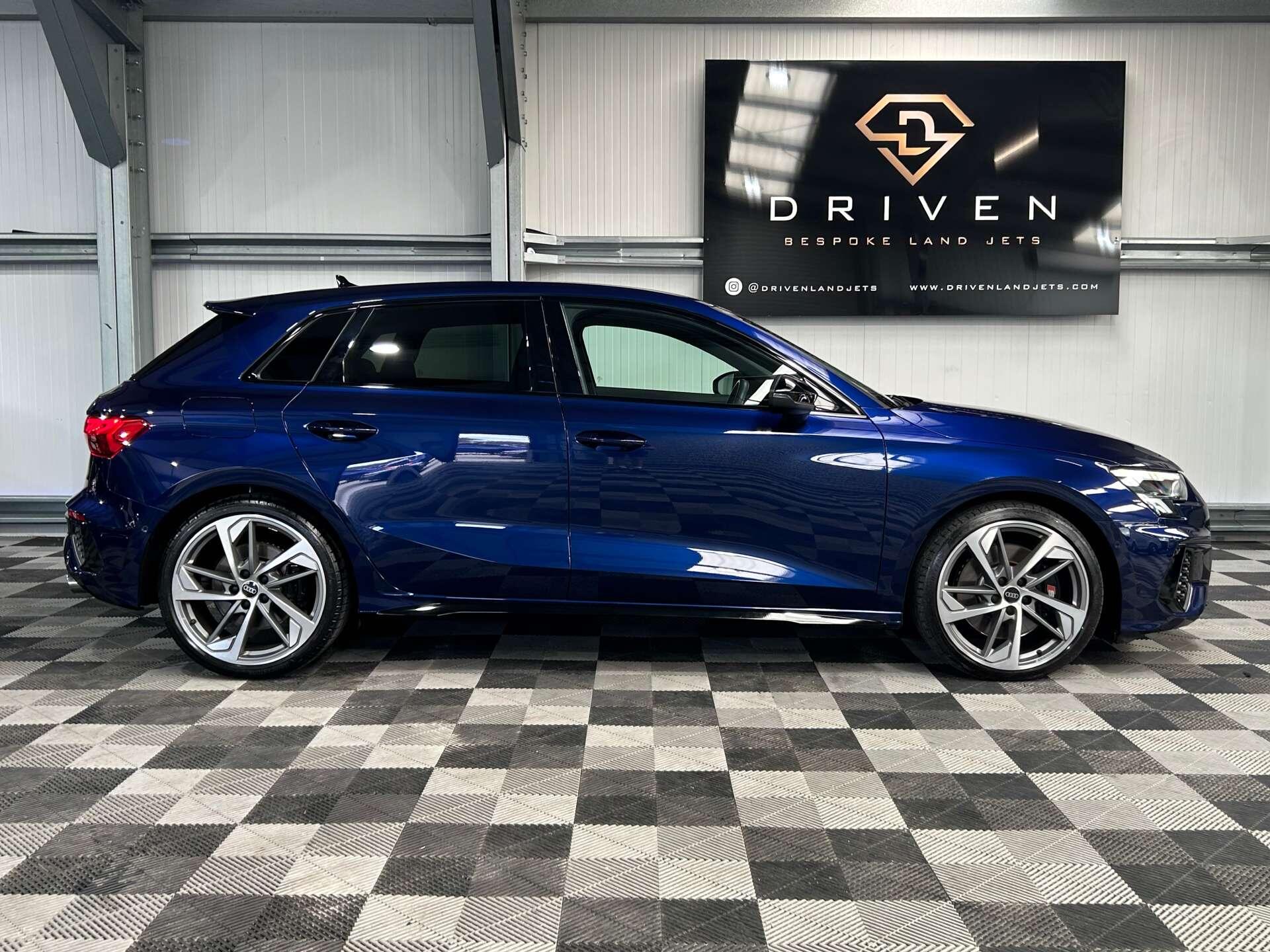 Audi S3 view 21
