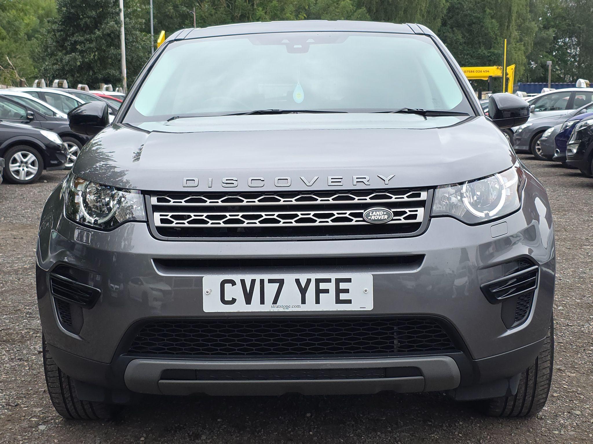 2017 Land Rover Discovery Sport 2.0 TD4 SE 4WD Euro 6 (s/s) 5dr (5 Seat) • 60,214 miles image 3