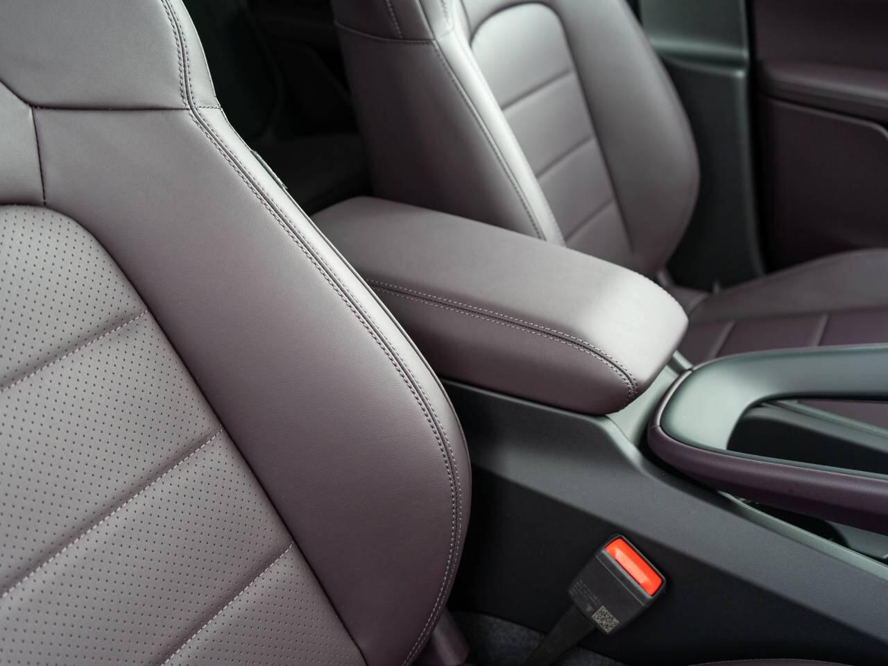 Porsche Macan view 27