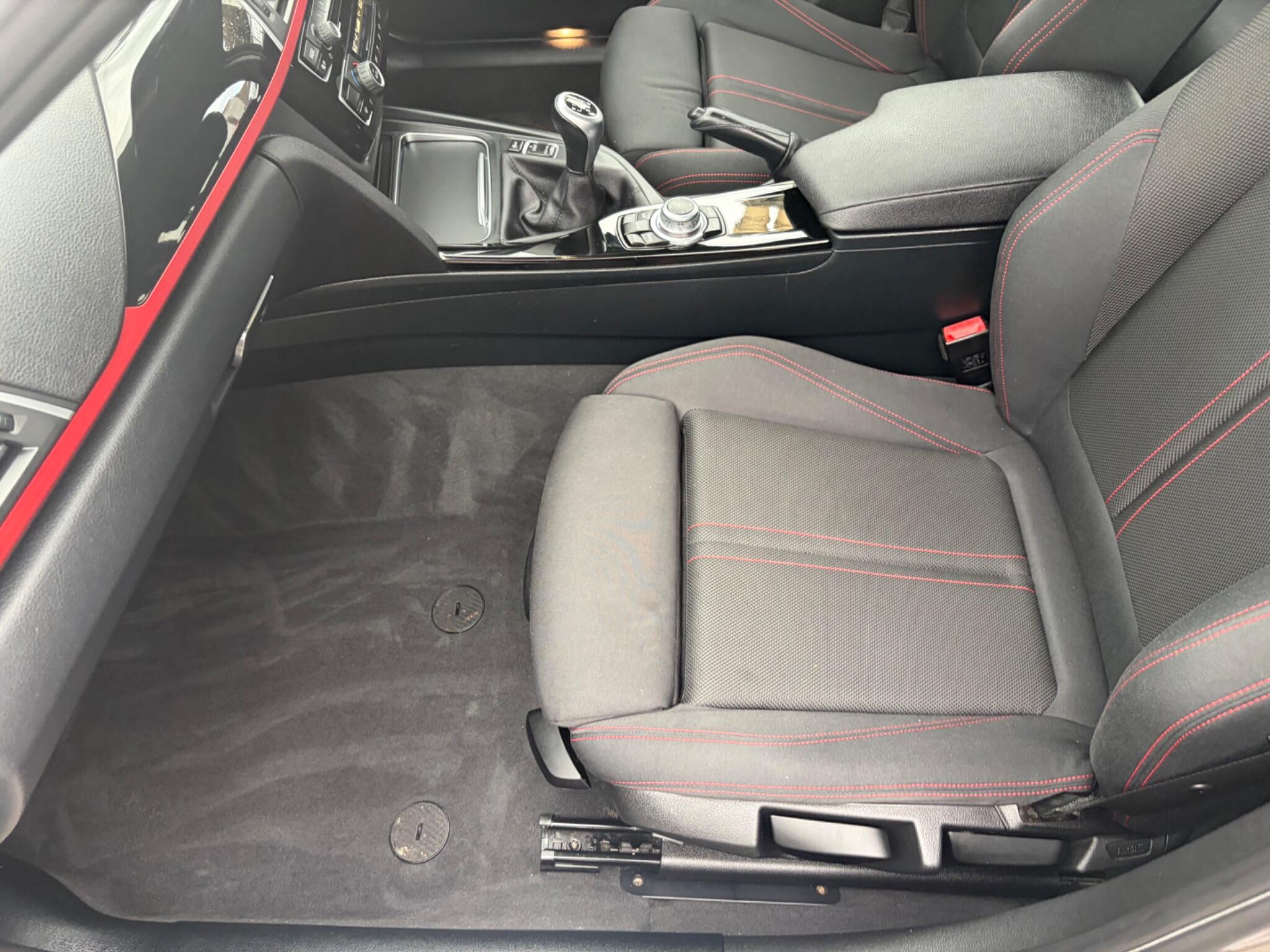 BMW 3 Series view 79