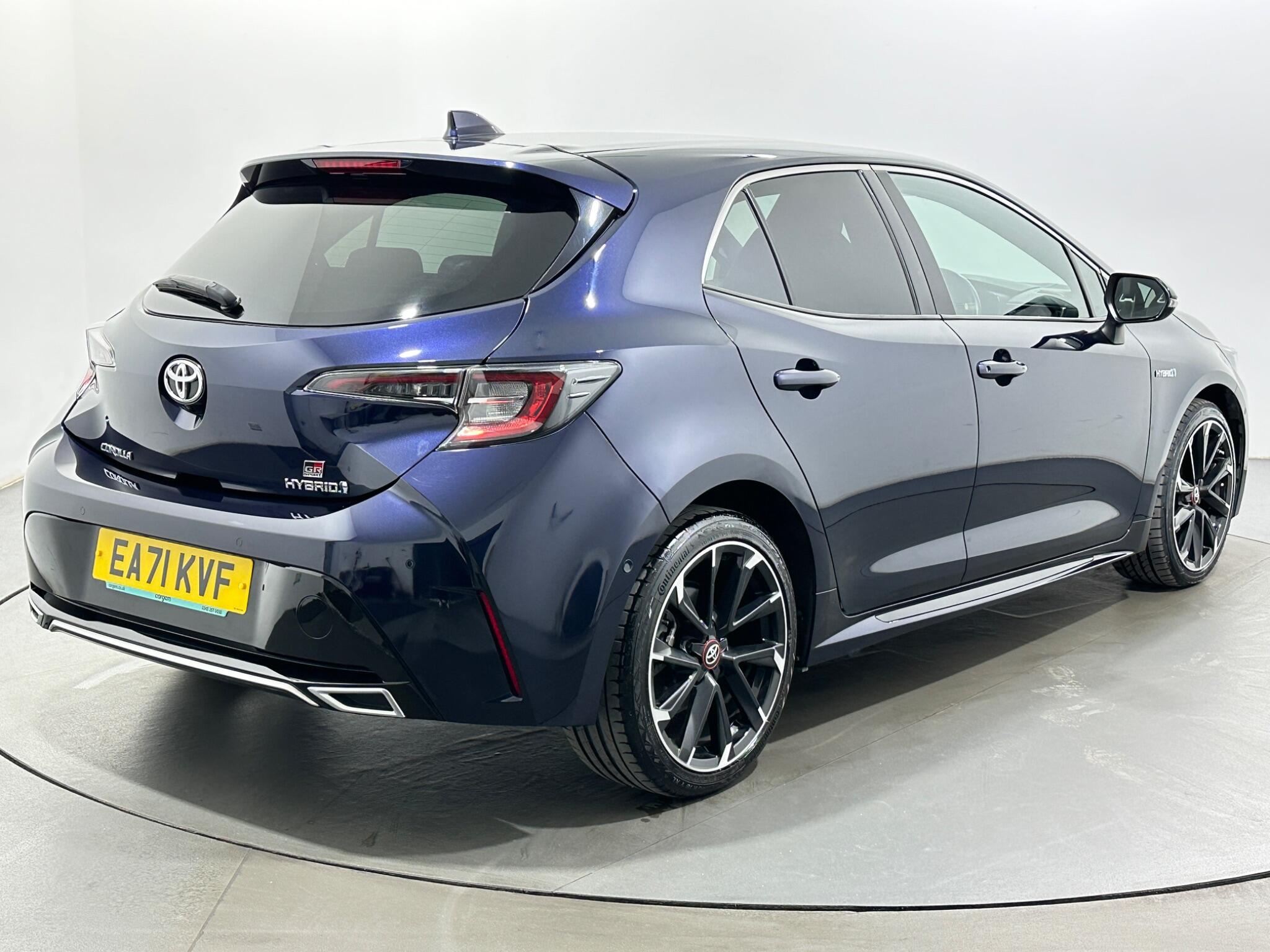 Toyota Corolla view 8