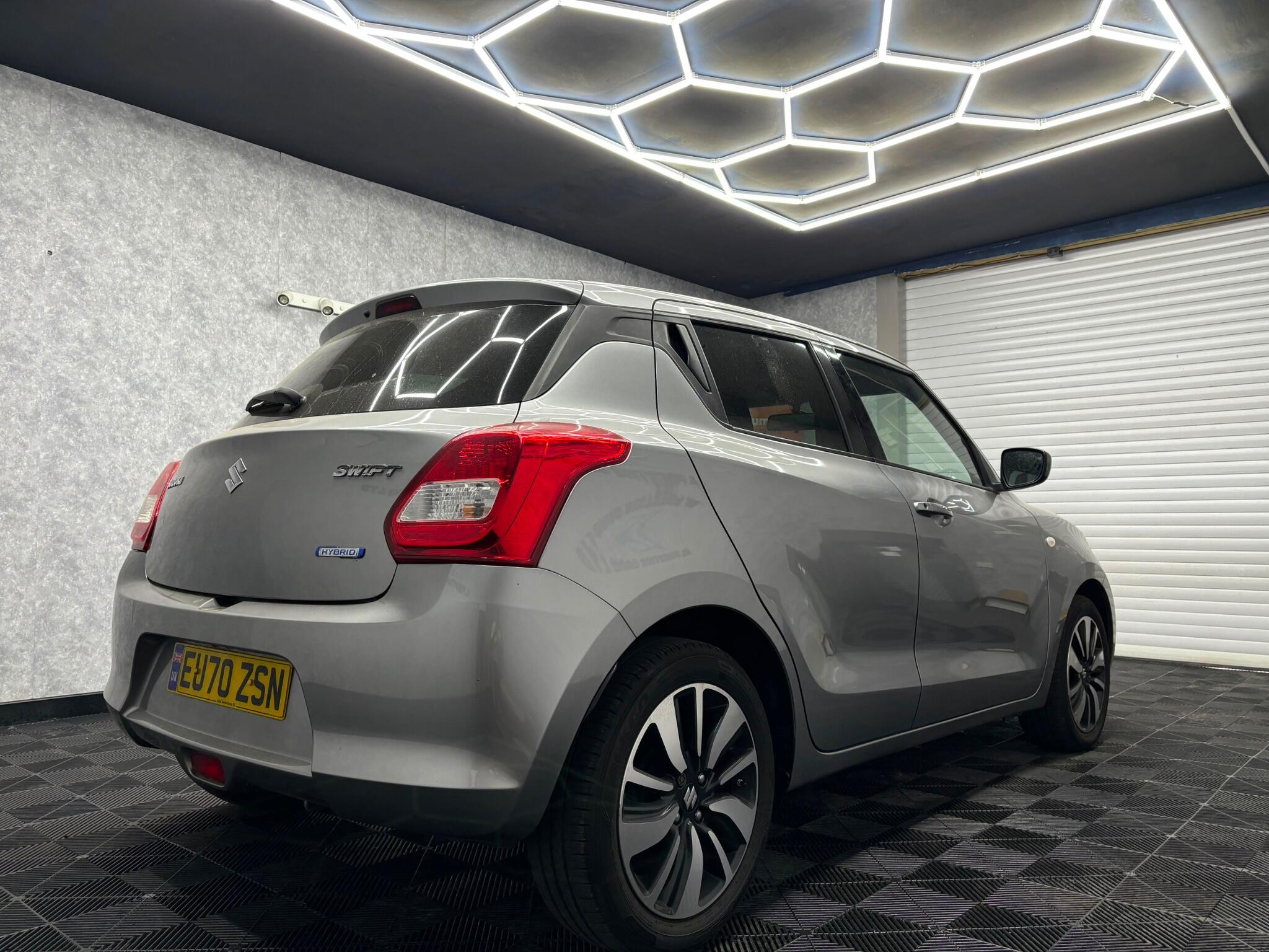 Suzuki Swift view 2