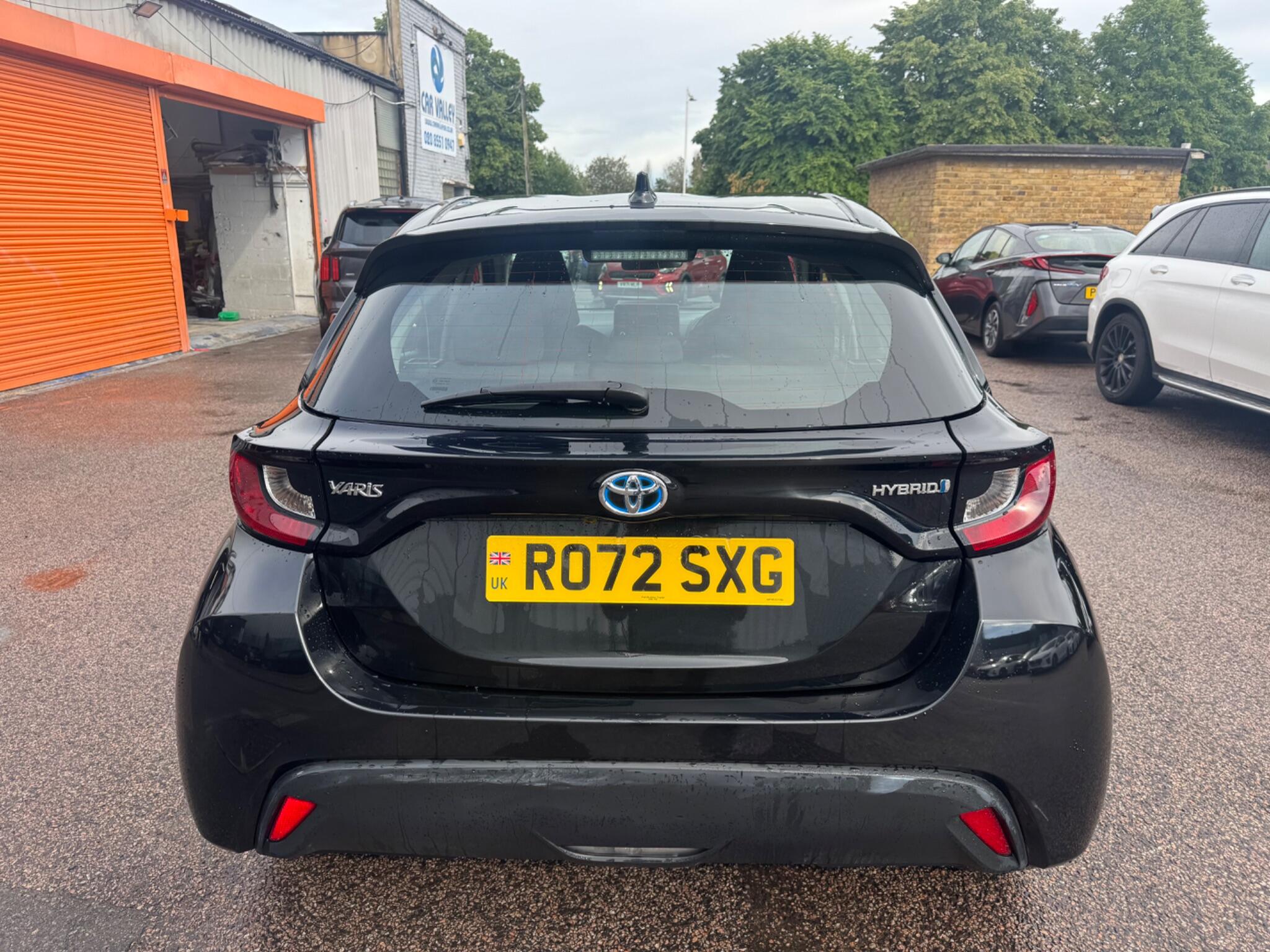 Toyota Yaris view 6