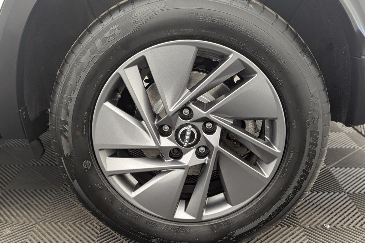 Nissan Qashqai view 50