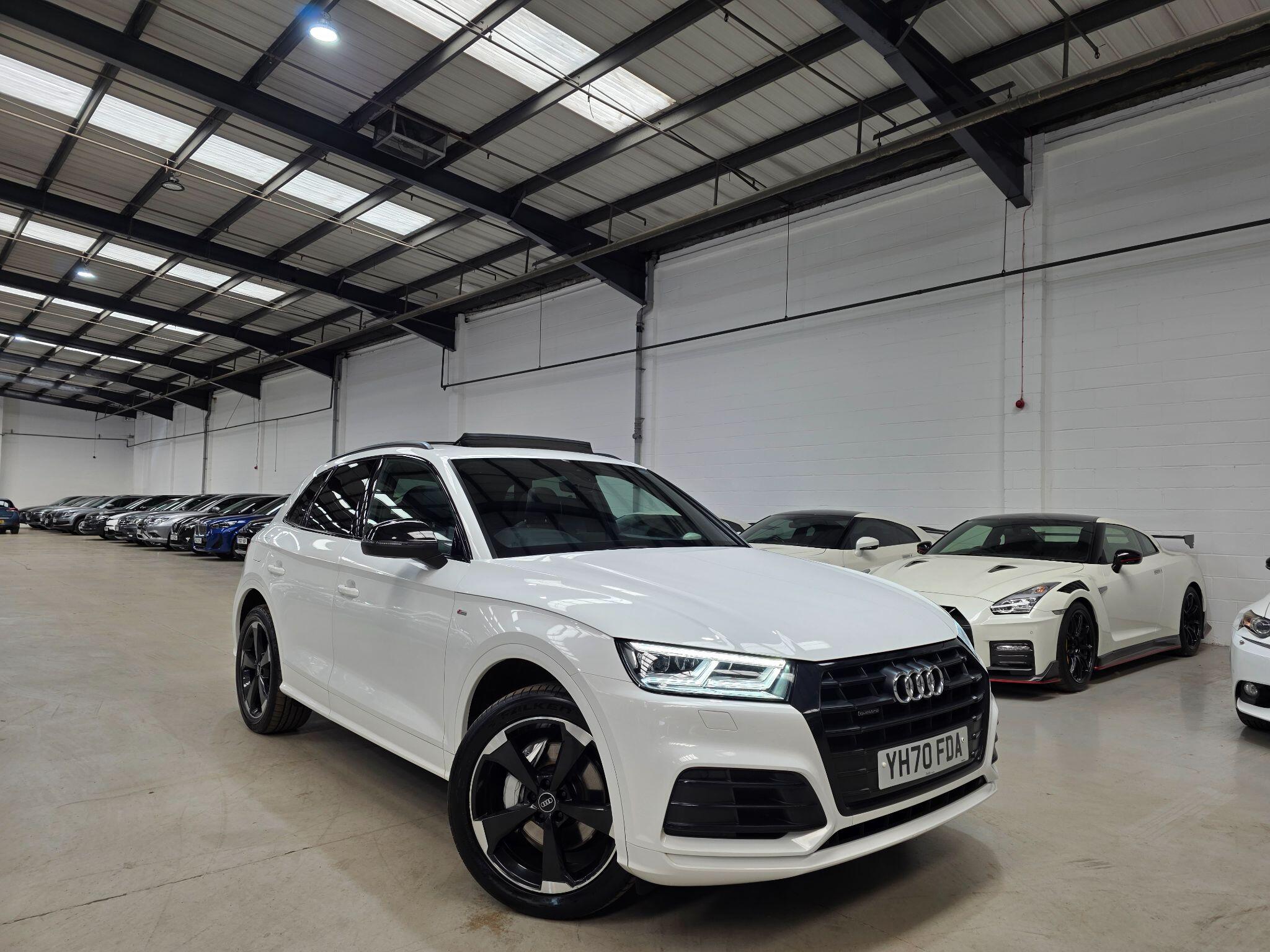 Audi Q5 view 3