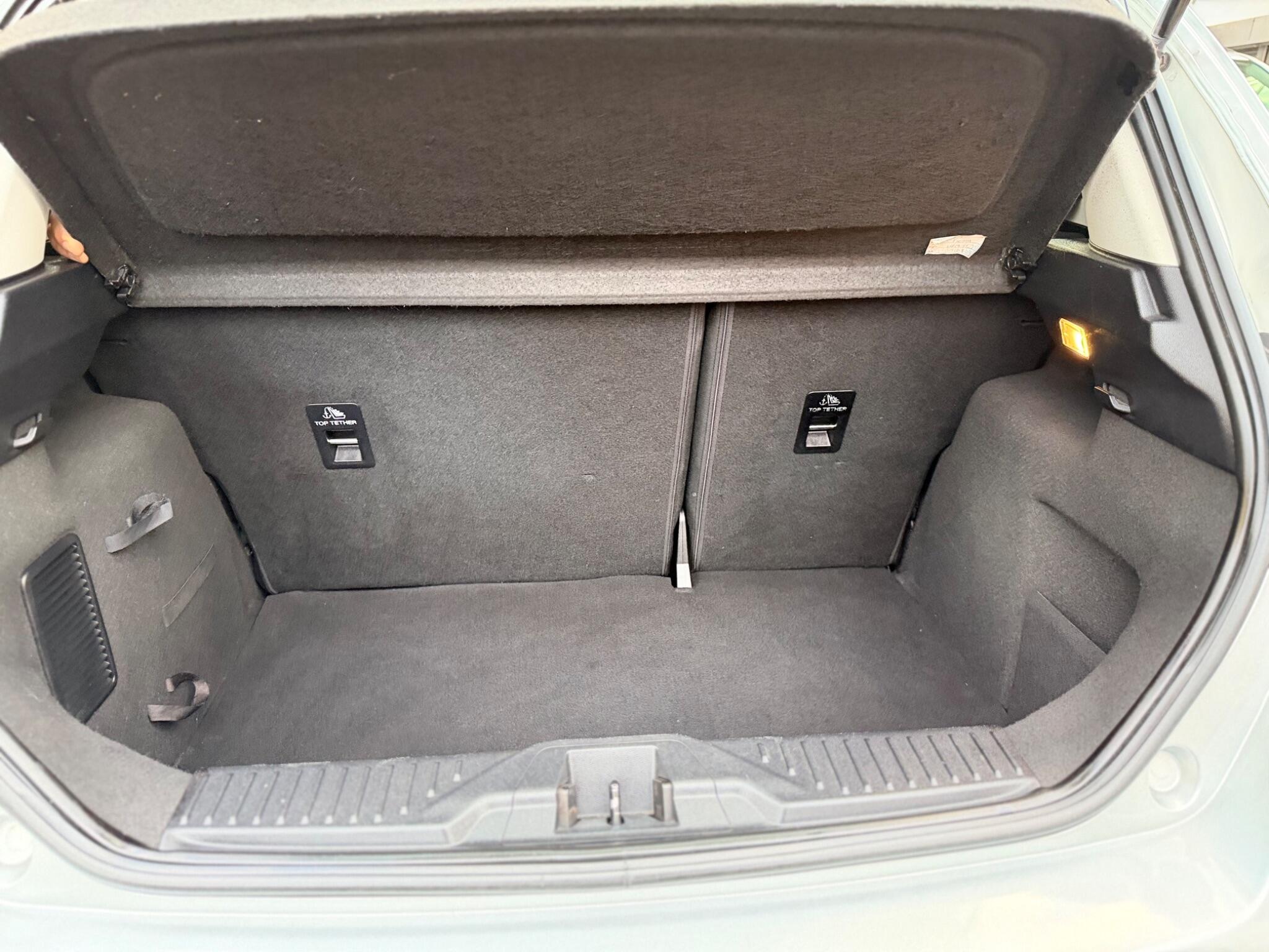 Ford Fiesta view 23
