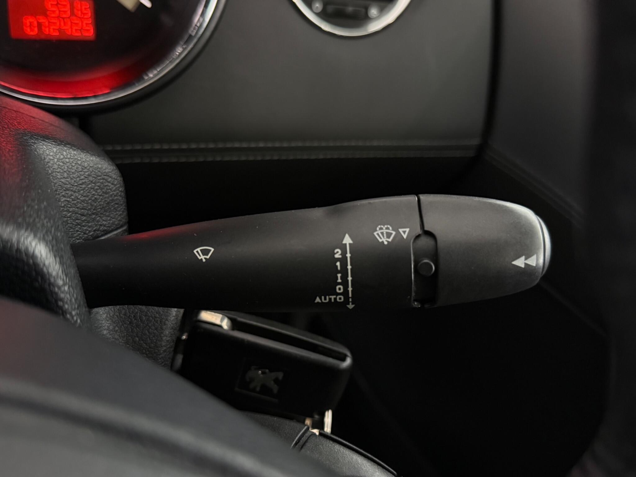 Peugeot RCZ view 16