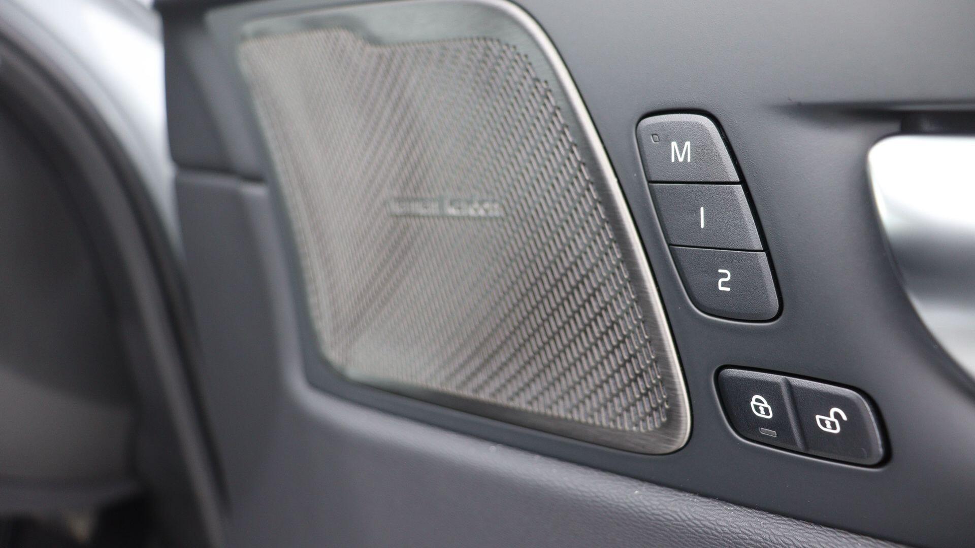 Volvo XC60 view 56