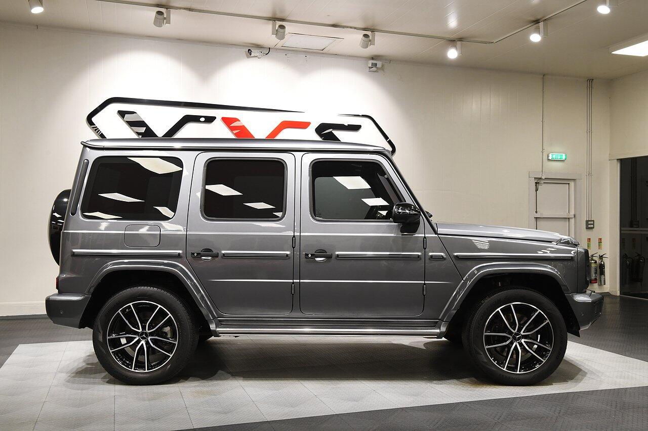 Mercedes-Benz G-Class view 2