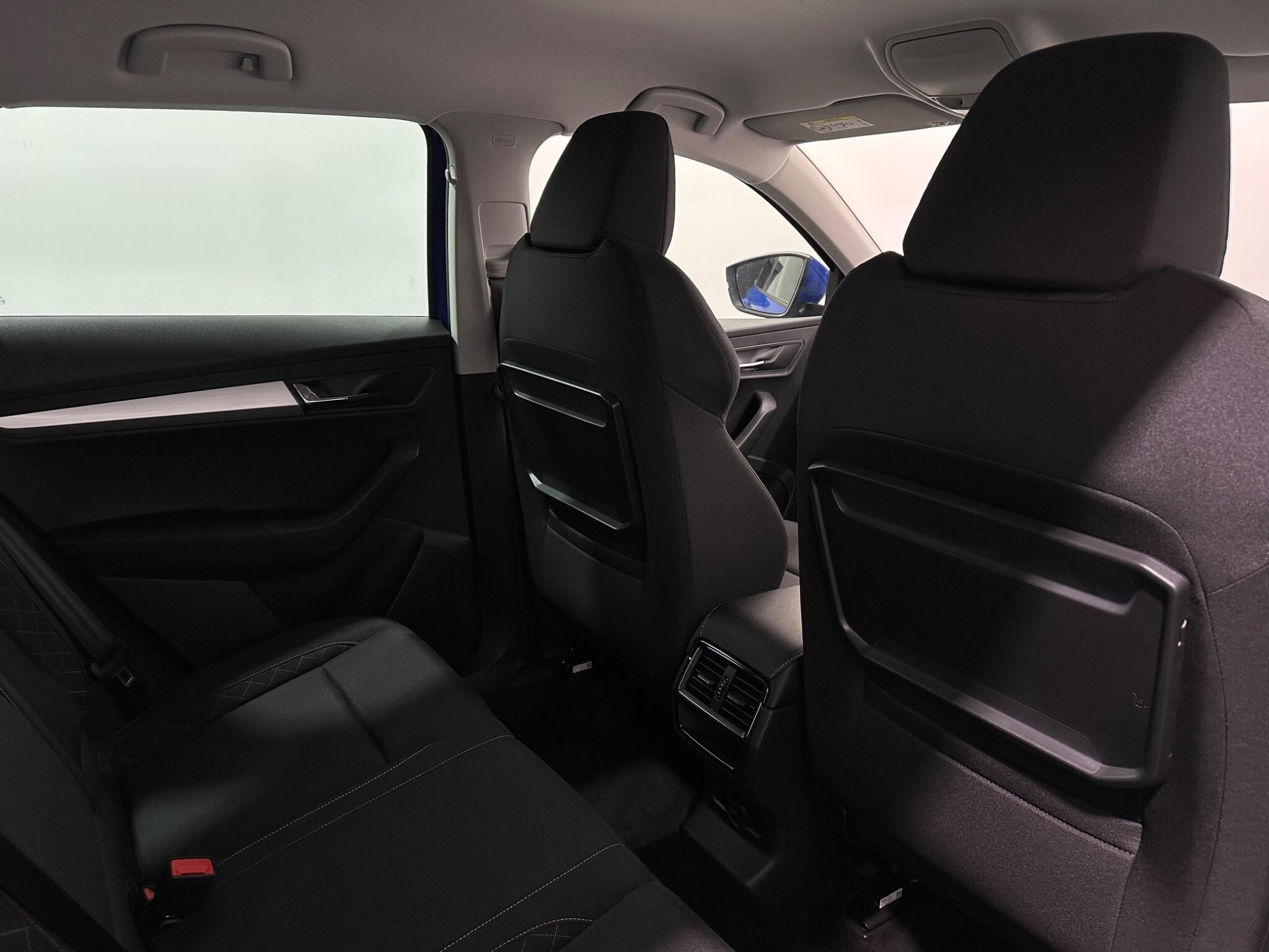Skoda Karoq view 43