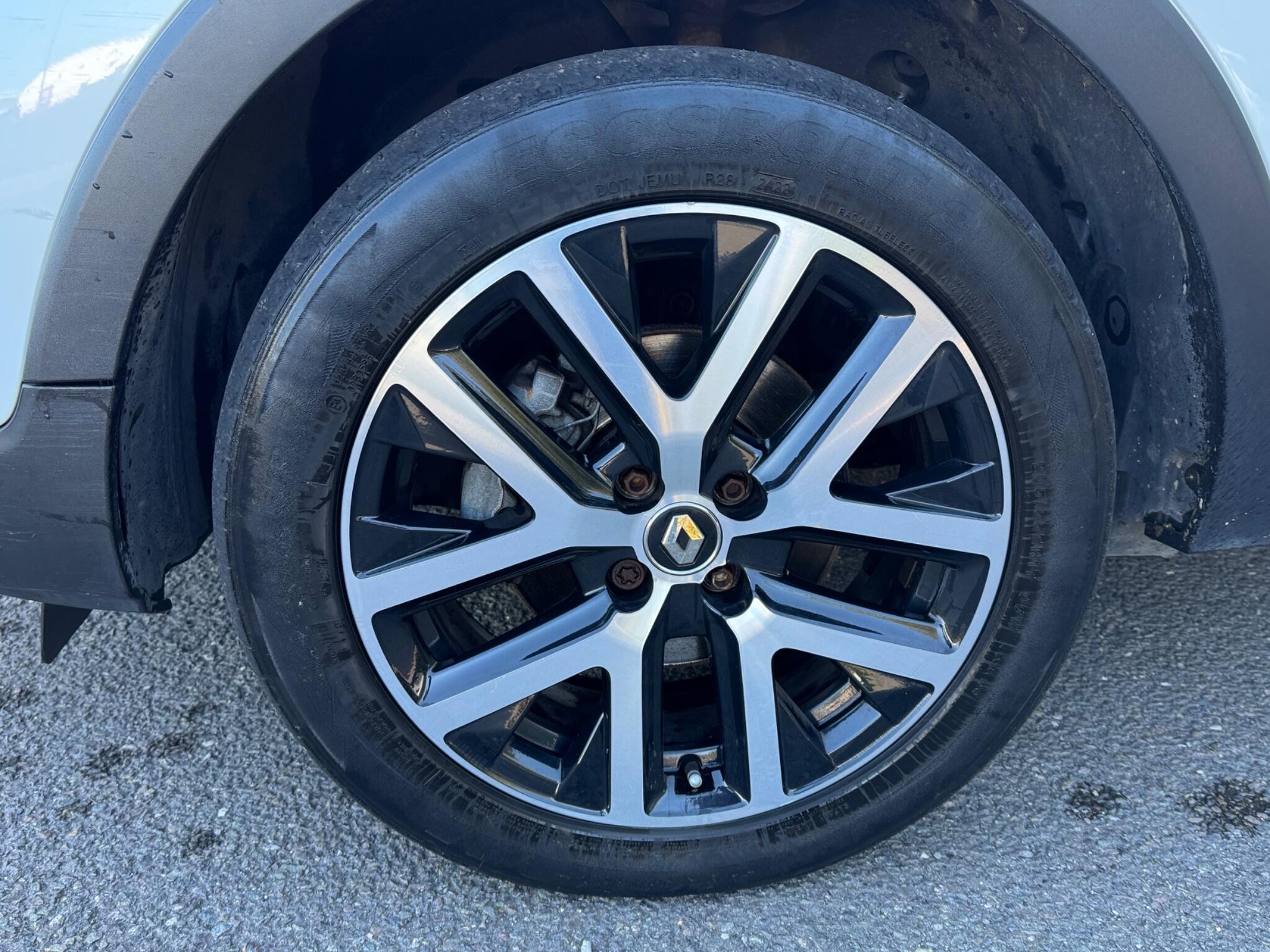 Renault Captur view 16