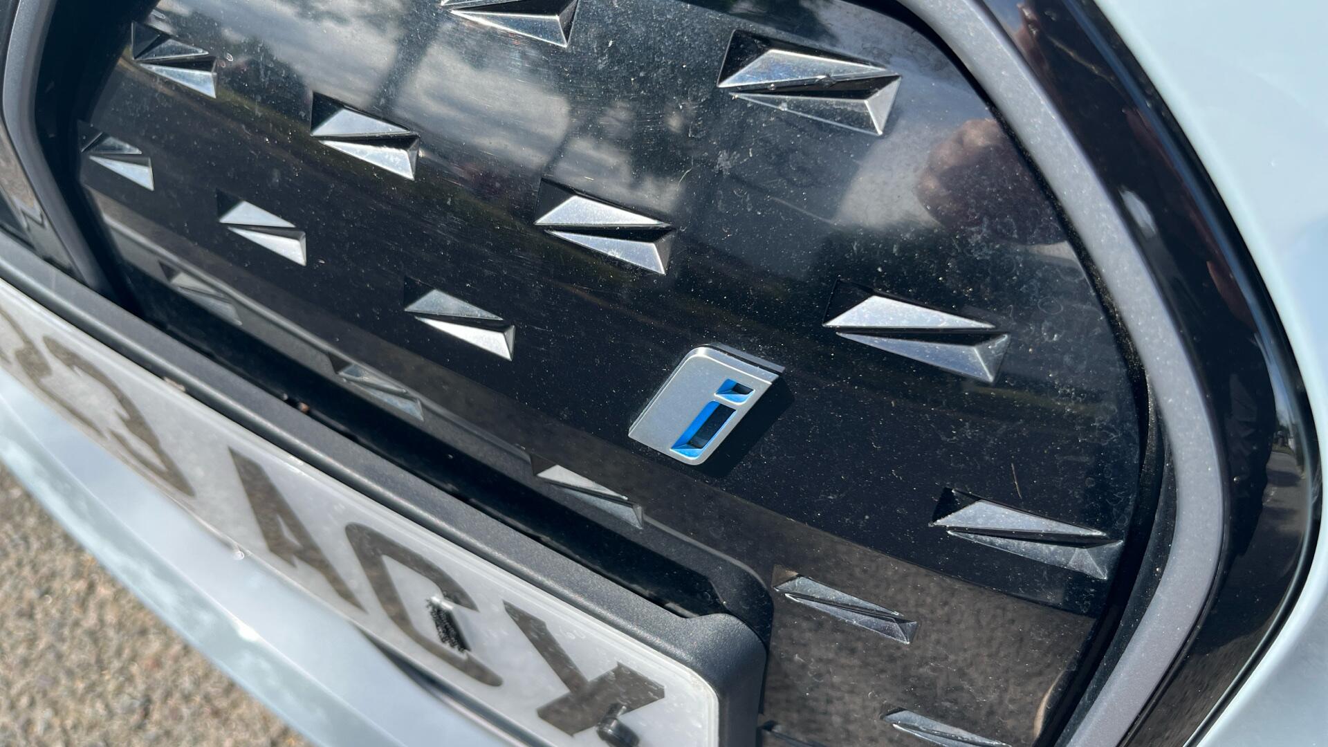 BMW i4 view 39