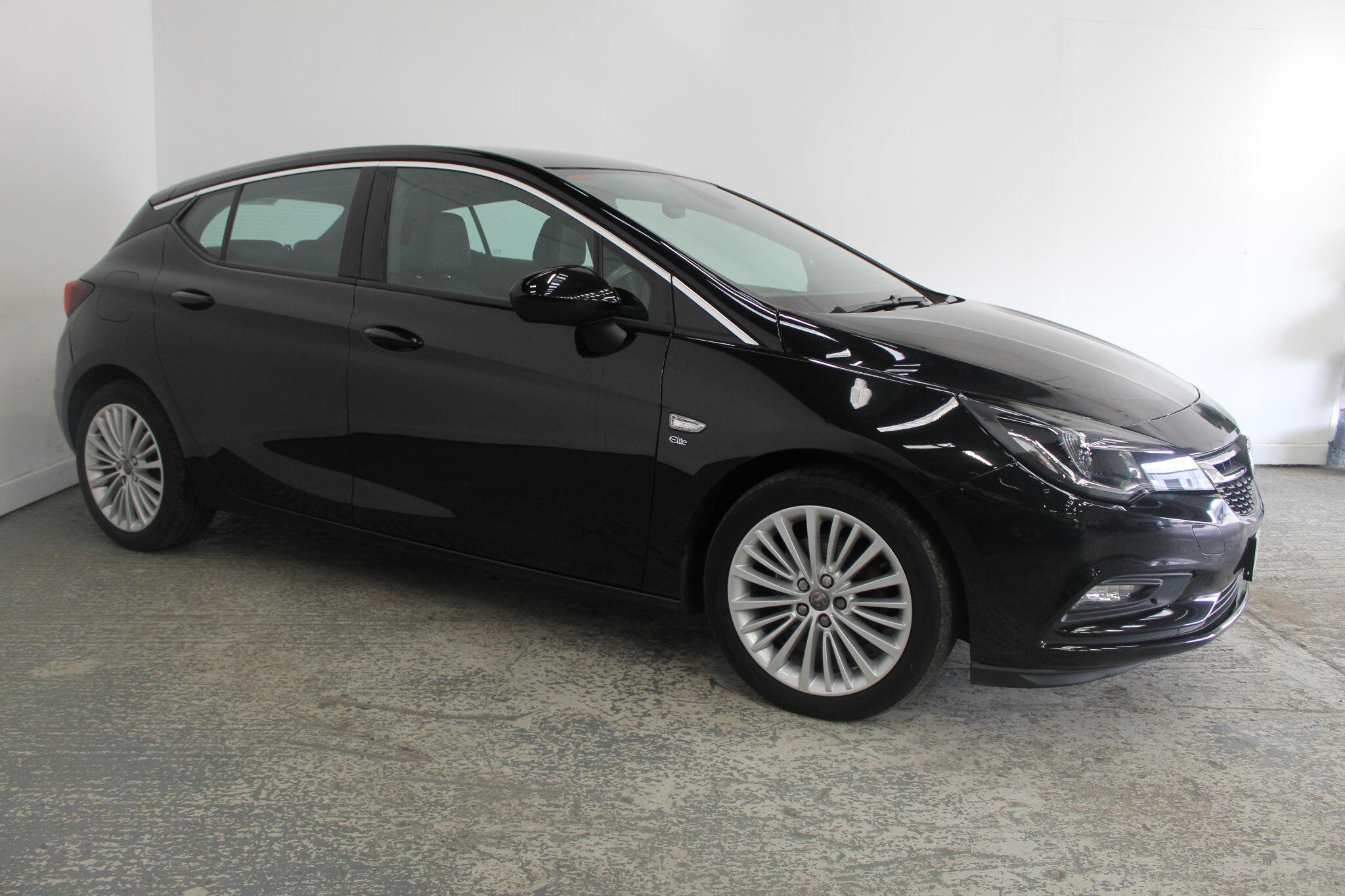 Vauxhall Astra view 4