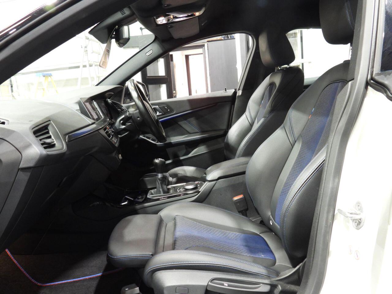 BMW 2 Series view 19