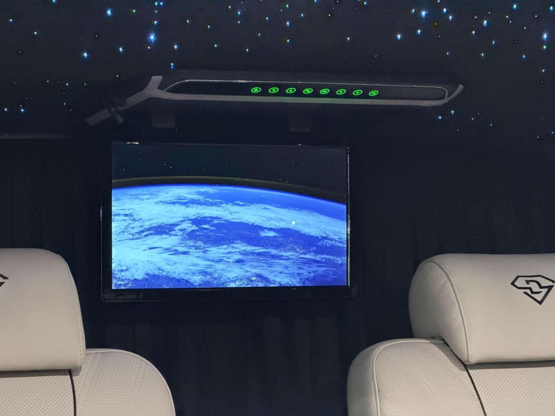 Mercedes-Benz V Class view 45