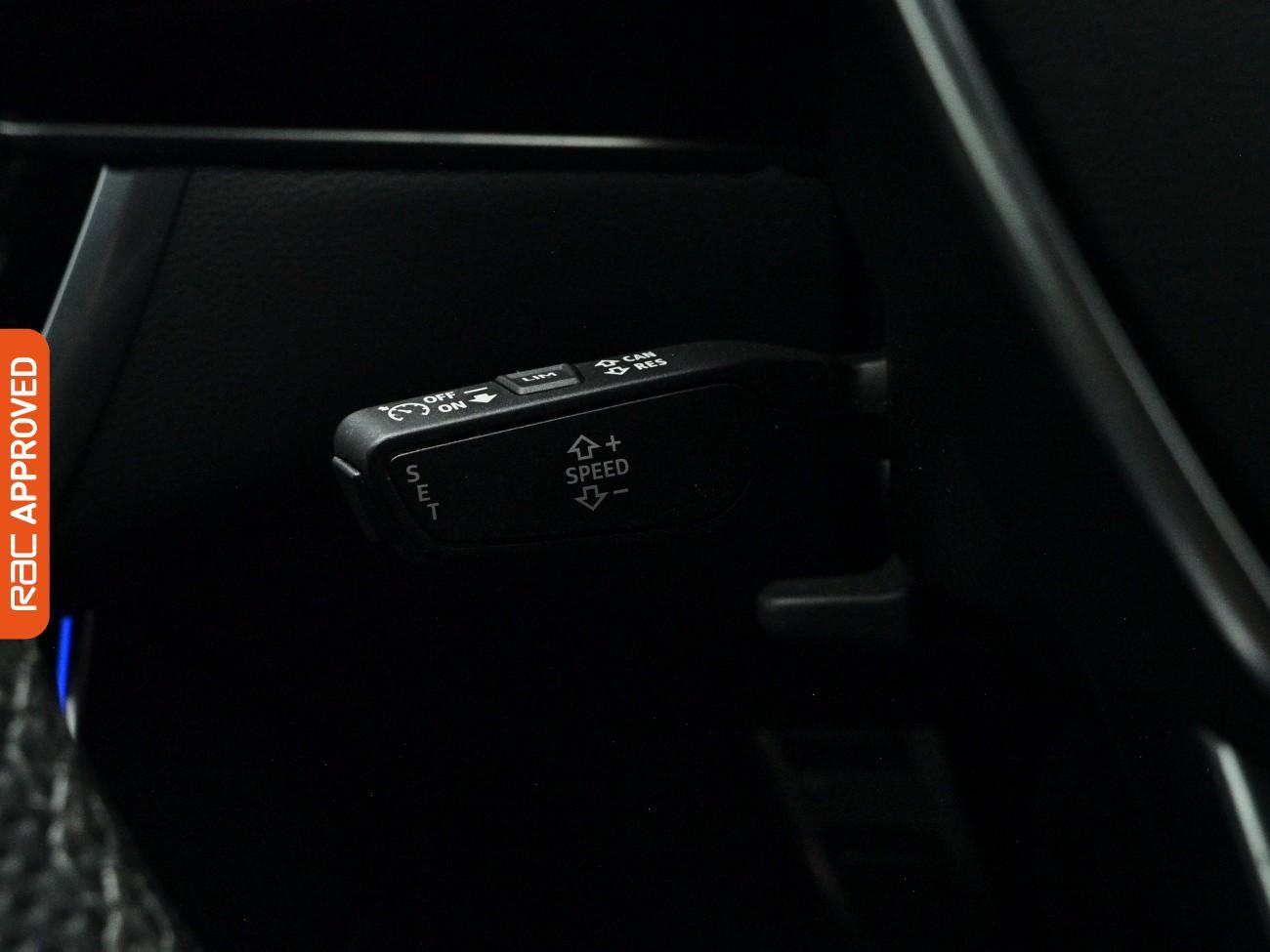 Audi A6 view 20