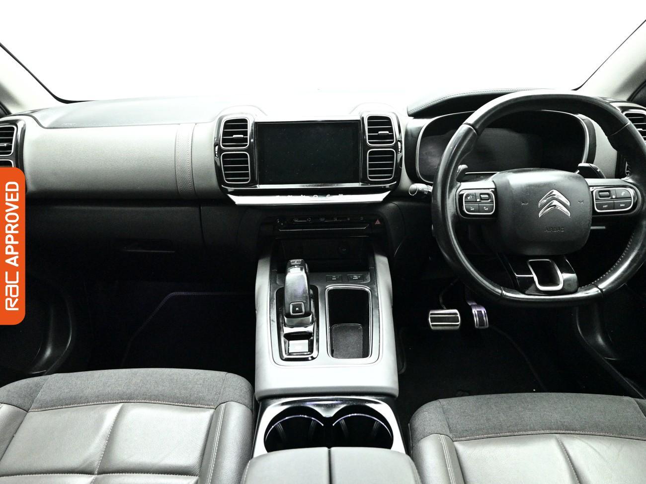Citroen C5 Aircross view 2
